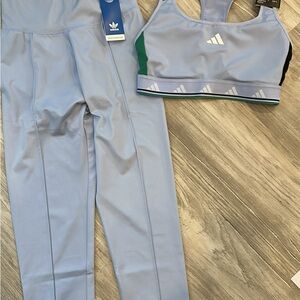 Adidas Set-size small